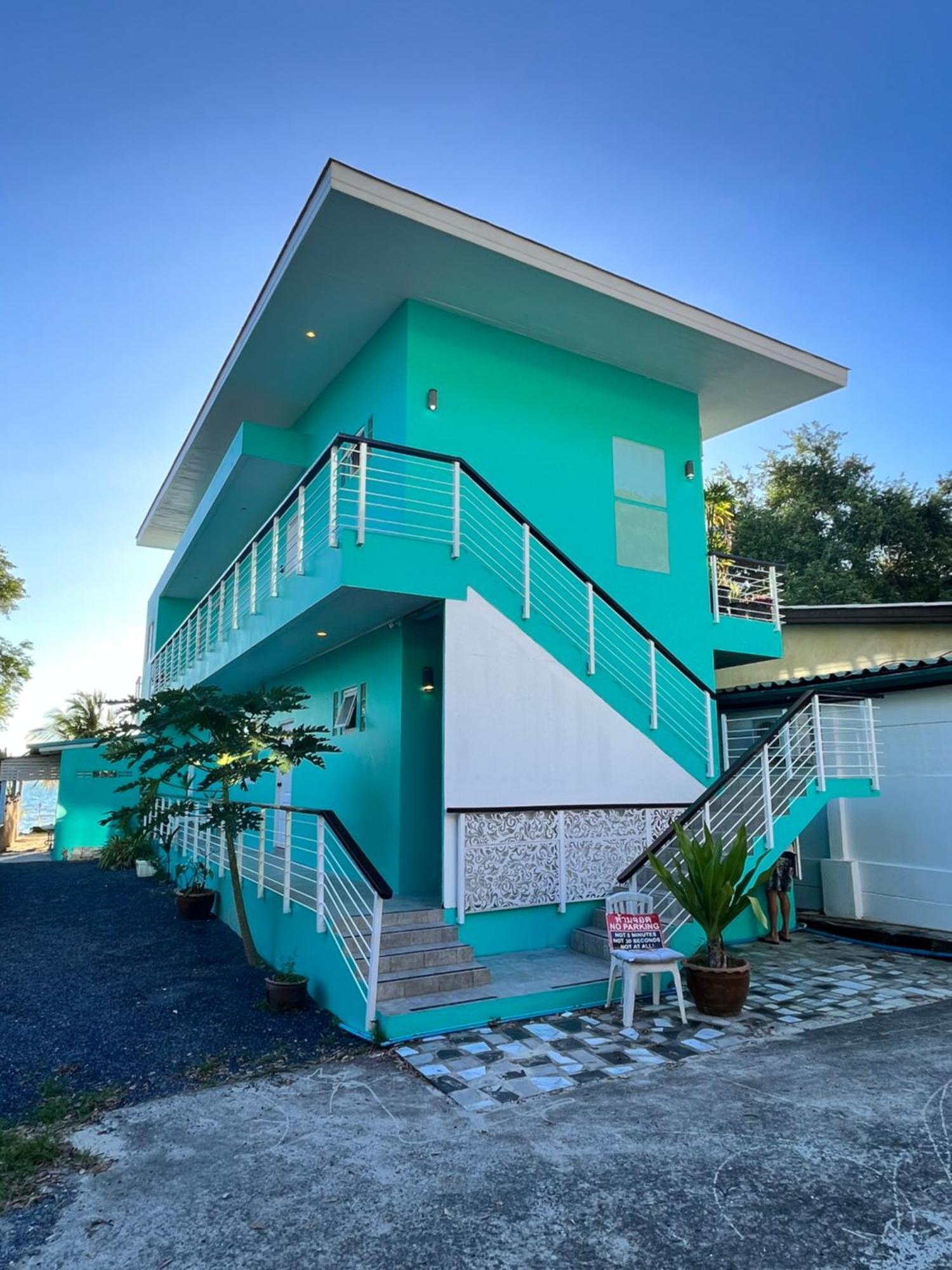 Sea Dreamer Beachfront Apartments Phuket Exteriér fotografie